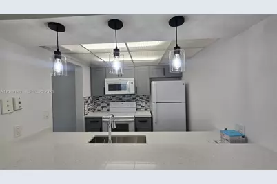 8180 Geneva Ct #419, Doral, FL 33166 - Photo 1