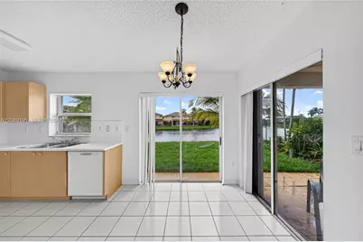 7557 SW 164th Ct, Miami, FL 33193 - Photo 11