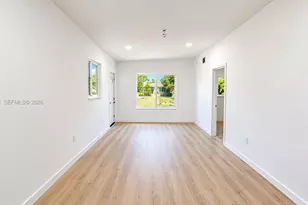545 NW 29th Ave, Fort Lauderdale, FL 33311 - Photo 11