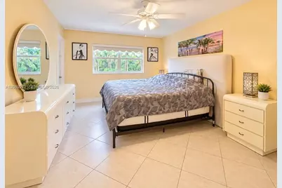 400 NE 14th Ave #419, Hallandale Beach, FL 33009 - Photo 9