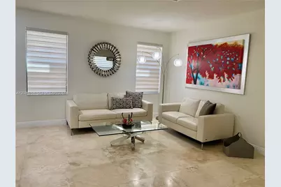 10230 NW 86th St, Doral, FL 33178 - Photo 5