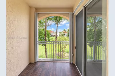 10242 NW 7th St #203, Miami, FL 33172 - Photo 9