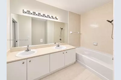 10242 NW 7th St #203, Miami, FL 33172 - Photo 13