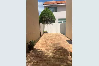 3140 N 36th Ave #3140, Hollywood, FL 33021 - Photo 13