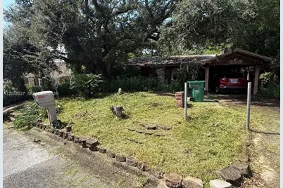 304 Iowa St, Niceville, FL 32578 - Photo 5