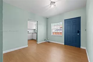 1010 SW 8th Ave, Miami, FL 33130 - Photo 21