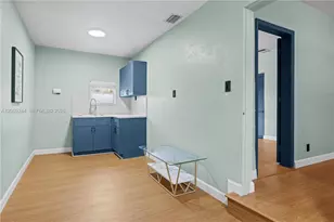 1010 SW 8th Ave, Miami, FL 33130 - Photo 11