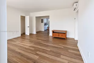 926 79th Terrace, Miami Beach, FL 33141 - Photo 3