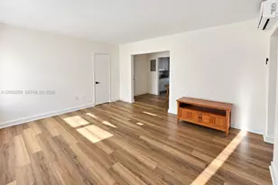 926 79th Terrace, Miami Beach, FL 33141 - Photo 13