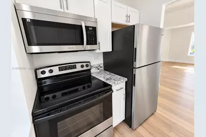 926 79th Ter #6, Miami Beach, FL 33141 - Photo 23