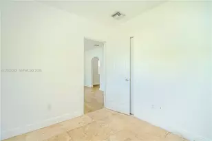 27 SW 55th Avenue Rd, Miami, FL 33134 - Photo 11