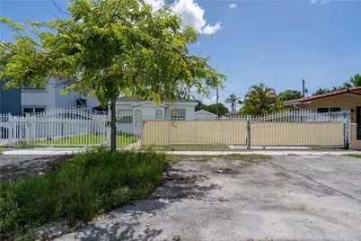 27 SW 55th Ave Rd #F, Miami, FL 33134 - Photo 3