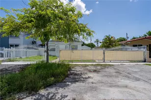 27 SW 55th Avenue Rd, Miami, FL 33134 - Photo 3