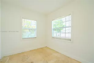 27 SW 55th Avenue Rd, Miami, FL 33134 - Photo 9