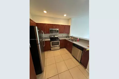 3021 NW 30th Ter #3021, Oakland Park, FL 33311 - Photo 3