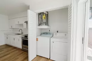 25505 SW 108th Ave, Homestead, FL 33032 - Photo 13
