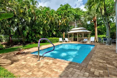 1765 NE 4th Ave #E3, Fort Lauderdale, FL 33305 - Photo 27