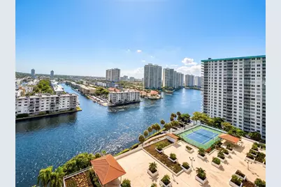 290 174th St #1602, Sunny Isles Beach, FL 33160 - Photo 17