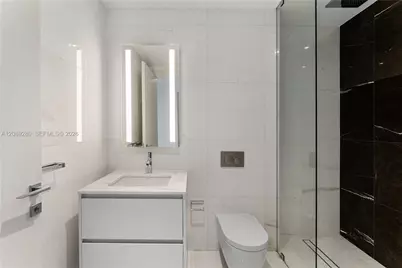 300 Biscayne Boulevard Way #2009W, Miami, FL 33131 - Photo 19