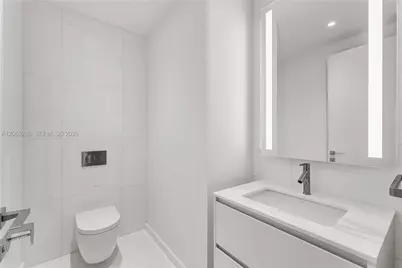 300 Biscayne Boulevard Way #2009W, Miami, FL 33131 - Photo 15