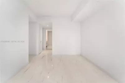 300 Biscayne Boulevard Way #2009W, Miami, FL 33131 - Photo 21