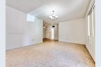 609 Lenox Ave #1, Miami Beach, FL 33139 - Photo 5