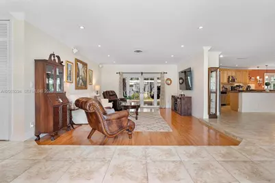 9355 SW 91st St, Miami, FL 33176 - Photo 9