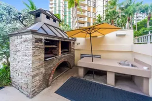 600 Grapetree Dr, Key Biscayne, FL 33149 - Photo 47