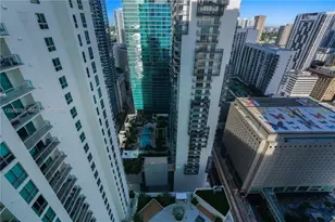 300 S Biscayne Blvd, Miami, FL 33131 - Photo 25