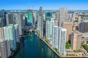 300 S Biscayne Blvd, Miami, FL 33131 - Photo 49
