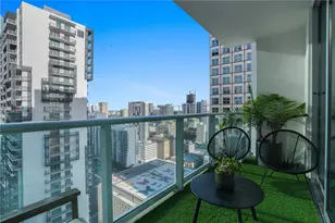 300 S Biscayne Blvd, Miami, FL 33131 - Photo 21