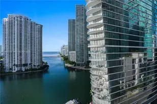 300 S Biscayne Blvd, Miami, FL 33131 - Photo 45
