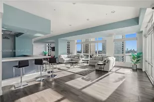300 S Biscayne Blvd, Miami, FL 33131 - Photo 31