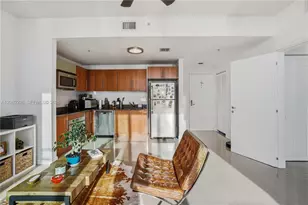 300 S Biscayne Blvd, Miami, FL 33131 - Photo 5