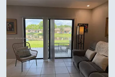 10875 NW 29th Mnr, Sunrise, FL 33322 - Photo 11
