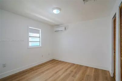 27 SW 55th Ave Rd #R, Miami, FL 33134 - Photo 9