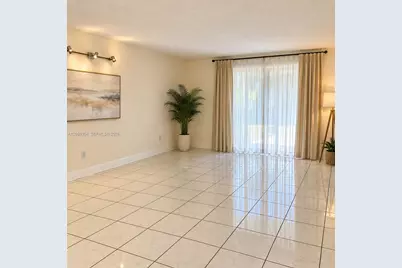 8760 SW 133rd Ave Rd #103, Miami, FL 33183 - Photo 7