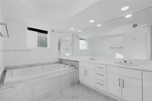 16485 Collins Ave, Sunny Isles Beach, FL 33160 - Photo 7
