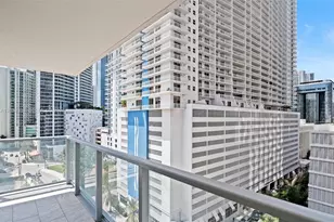 1155 Brickell Bay Dr, Miami, FL 33131 - Photo 11
