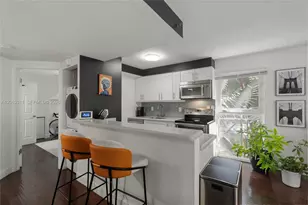 1005 8th St, Miami Beach, FL 33139 - Photo 5