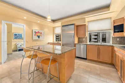 610 Valencia Ave #502, Coral Gables, FL 33134 - Photo 9