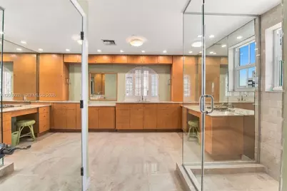 610 Valencia Ave #502, Coral Gables, FL 33134 - Photo 19