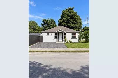 10805 NW 10th Ave, Miami, FL 33168 - Photo 15