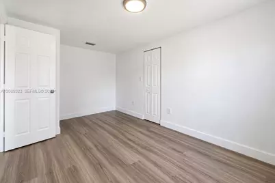 10805 NW 10th Ave, Miami, FL 33168 - Photo 5