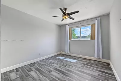 6905 W 2nd Way, Hialeah, FL 33014 - Photo 25