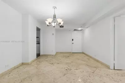 6039 Collins Ave #407, Miami Beach, FL 33140 - Photo 5
