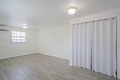 27 SW 55th Ave Rd #S, Miami, FL 33134 - Photo 7