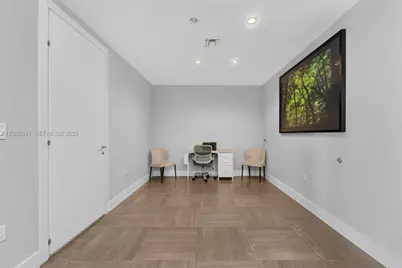 200 Biscayne Boulevard Way #4711, Miami, FL 33131 - Photo 7