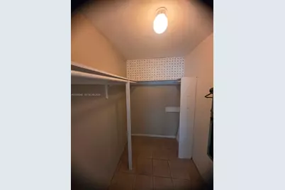 1530 NE 110th St #1530, Miami, FL 33161 - Photo 9