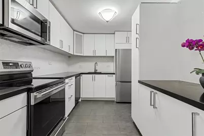6039 Collins Ave #407, Miami Beach, FL 33140 - Photo 7
